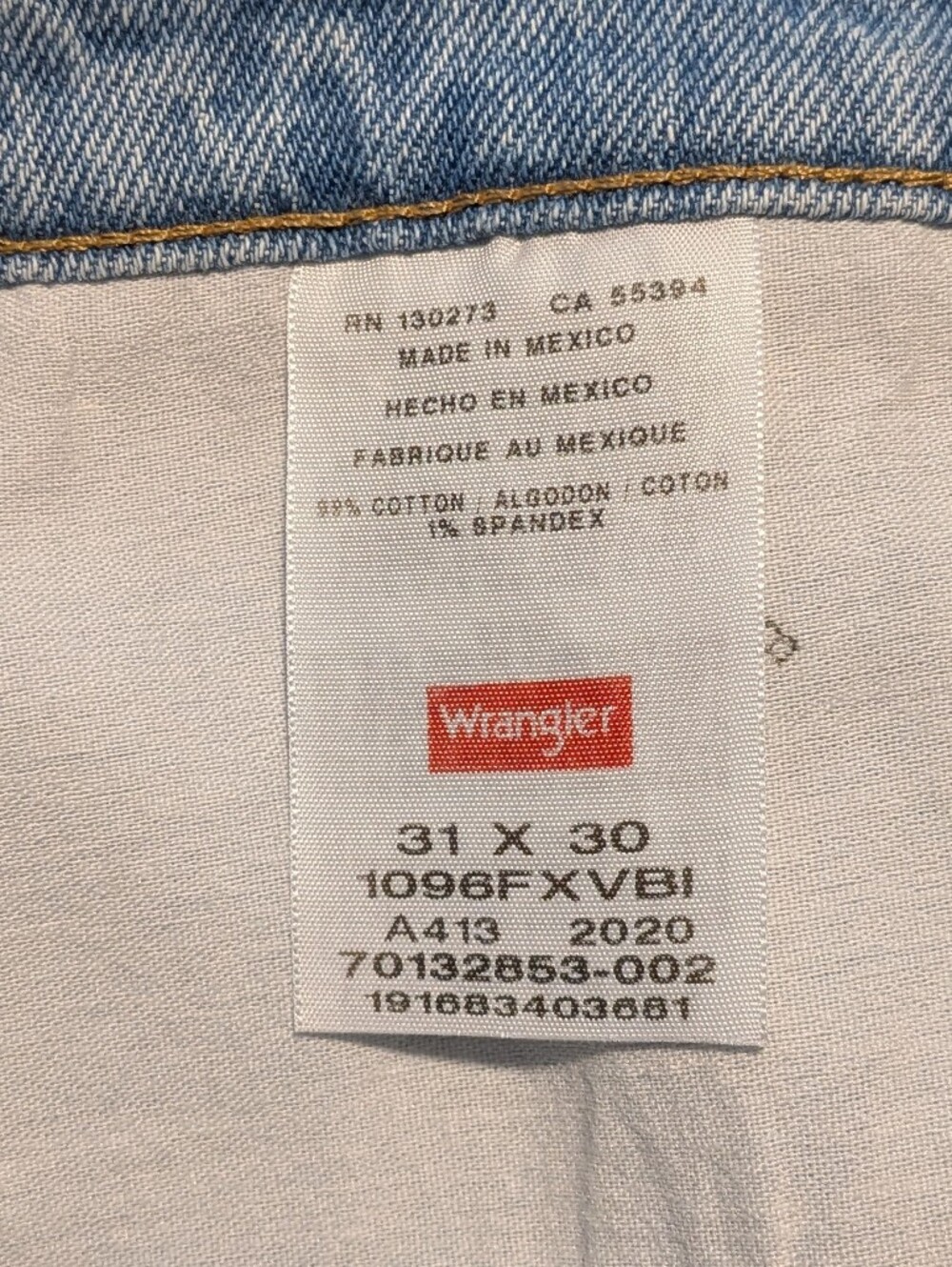 Men's Wrangler Jeans Size 31x30 - Picture 4 of 5